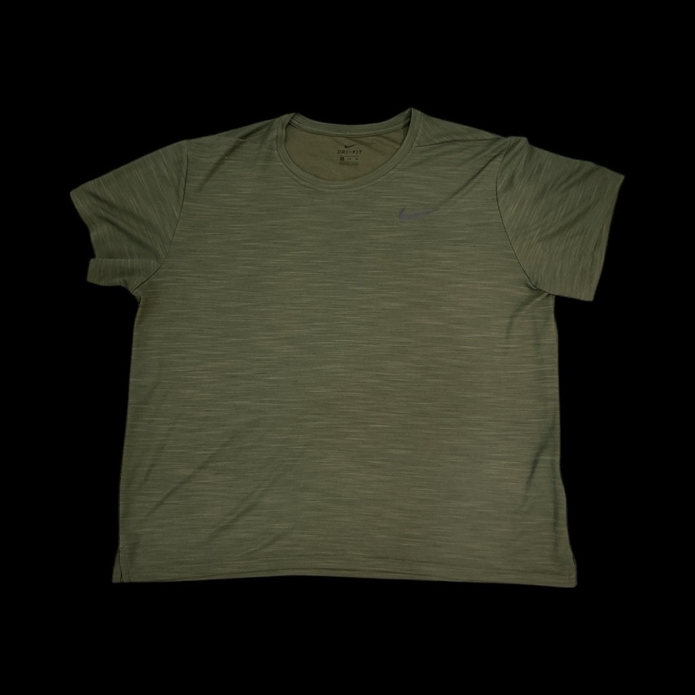 Nike Men's Short Sleeve Olive Tee